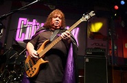 Steve Priest, bassist who co-founded Sweet, dead at 72