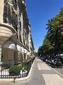 La petite histoire de l’AVENUE MONTAIGNE - L'Hirondelle