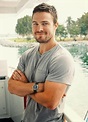 Stephen Amell Workout routine and Diet plan | Muscle world