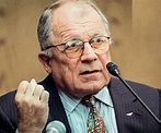 F. Lee Bailey Biography – Life of the Criminal Attorney & TV Personality