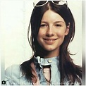 Young Caitirona Balfe - Outlander Claire Randall, Claire Fraser, Jamie ...