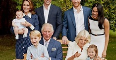 Ao lado da família real, príncipe Charles completa 70 anos! Veja as ...