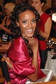 Selita Ebanks looked totally glowing backstage in 2007. | Past Victoria ...