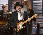 Remembering Merle Haggard, outlaw legend of country music | PBS NewsHour
