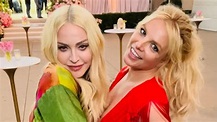 Madonna y Britney Spears se besan en su boda - Revista Ven America