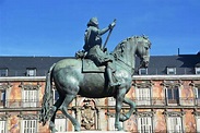 Estatua de Felipe III en la Plaza Mayor de Madrid - Mirador Madrid