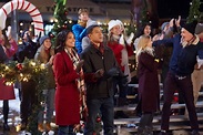 'A Christmas Tree Grows in Colorado': Cast, Preview, Photos & More on ...