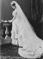 Princess Helena of Waldeck and Pyrmont's Wedding Dress | Royal wedding ...
