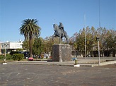 Ciudad de Artigas: Plaza Artigas y Plaza Batlle