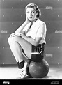 Suzanne Kaaren, 1935 Stock Photo - Alamy