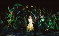 Wicked 1280px - 2005 Megan Hilty (Glinda), Shoshana Bean (Elphaba)...