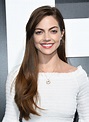Caitlin Carver Style, Clothes, Outfits and Fashion • CelebMafia