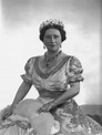 NPG x36932; Queen Elizabeth, the Queen Mother - Portrait - National ...