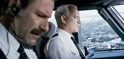 Film Review | Sully Flies In With An Incredible Performance From Tom ...