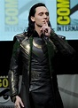 Tom Hiddleston aparece como Loki en la Comic-Con - ActorsZone