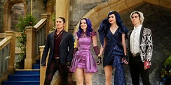 Descendants 4 Will Include Younger Versions Of Jasmin, Aladdin & More