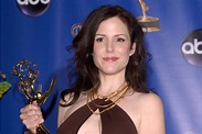 Mary-Louise Parker - Net Worth, Salary, Age, Height, Bio, Family, Career