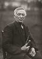 August Sander, The Philosopher, 1913 | August sander, Photographer, Sanders