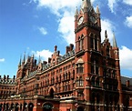 St Pancras Station, London - Opened in 1868 [2875 x 2431] : r ...