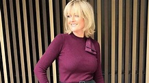 Jane Moore's leather skirt is an unexpected hit with Loose Women fans ...