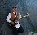 Ronnie Baker Brooks sings the (Chicago) blues at the Moxi – Greeley Tribune