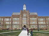 Open house of newly renovated Cleveland Heights High School draws 2,000 ...