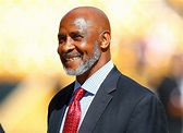 The Life And Career Of Lynn Swann (Story)