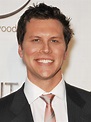 Hayes MacArthur | Doblaje Wiki | Fandom