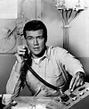 Roger Smith (actor) - Wikipedia