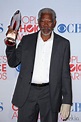 Morgan Freeman con su premio en los People's Choice Awards 2012 - Gala ...