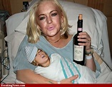 Lindsey Lohan and Her Baby | Funny celebrity pics, Lindsey, Lol