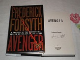 Avenger: Signed by Forsyth, Frederick: Near Fine Hardcover (2003) 1st ...