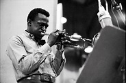 » 1926: Nace Miles Davis, una de las figuras más influyentes del jazz