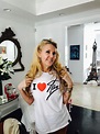 JC Lee Announces the “I ‘LOVE’ Stan” T-shirt - Naluda Magazine