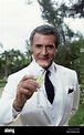 Ricardo montalban 1980 hi-res stock photography and images - Alamy