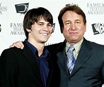 John Ritter's Son Jason Remembers Breaking Dad's Emmy | PEOPLE.com