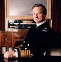 Faleceu o almirante Sandy Woodward, comandante da Força-Tarefa ...