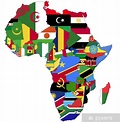 Fotomural Altamente detallada del mapa de África con las banderas ...