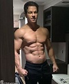 Mark Wahlberg wows followers as the 48-year-old shows off insane body ...