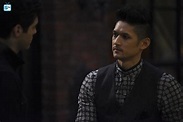 Shadowhunters - Season 2 - 2x09 - Promotional Stills - Alec & Magnus ...