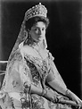 Tsarina Alexandra Feodorovna in Russian Court dress. 1906. #history # ...