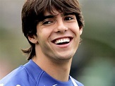 Kaká and his gorgeous smile | Handsome football players, Ricardo kaka ...