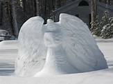An Angel Each Day: Day 39 - Snow Angels and Daily Message