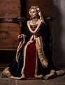 Marie d'Anjou, Queen of France (1422-1461). | Medieval fashion ...