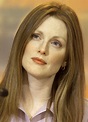 Julianne Moore Birthday: 51 Never Looked so Good! [PHOTOS]