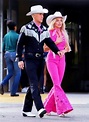 FOTO: Margot Robbie y Ryan Gosling lucen ropa vaquera para la película ...