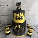 Batman cake Made by Mel | Pasteles de batman, Tortas de cumpleaños ...