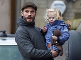 Jamie Dornan Life: New Pictures of Jamie and His Family in Cotswold ...
