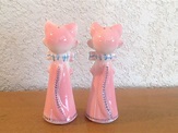 Pretty in pink Kitty Salt and Pepper Shakers.