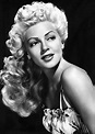 BIOGRAFIAS E COISAS .COM: Biografia,Lana Turner(Atriz)